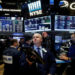 Trade hopes lift Wall Street; SP 500 notches best quarter since 2009