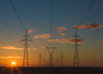 Renewable energy sources are expected to rise by 2022.